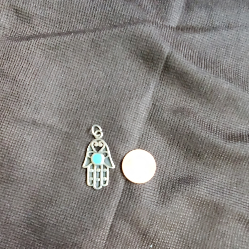 Gorgeous pendent